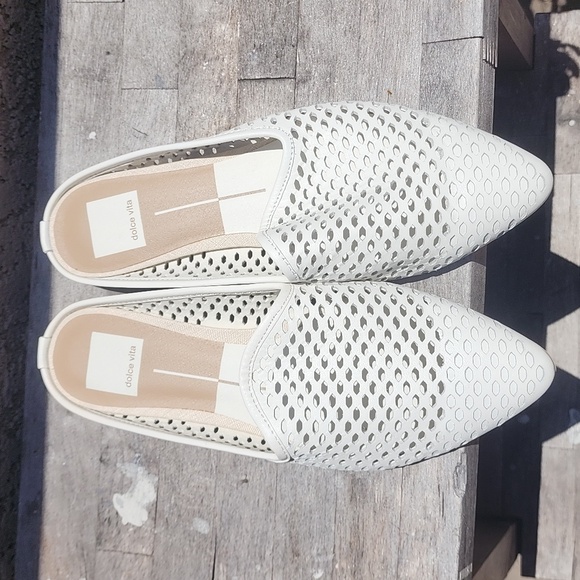 Dolce Vita Grant Perforated Mule - Picture 3 of 5